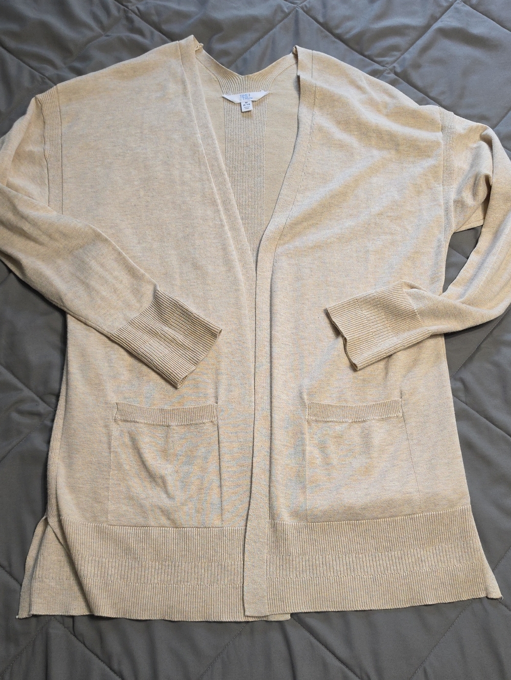 Time and Tru Light Beige Open Cardigan with Front Pockets